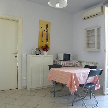 Bright Apt With Views And Terrace Floransa Dış mekan fotoğraf