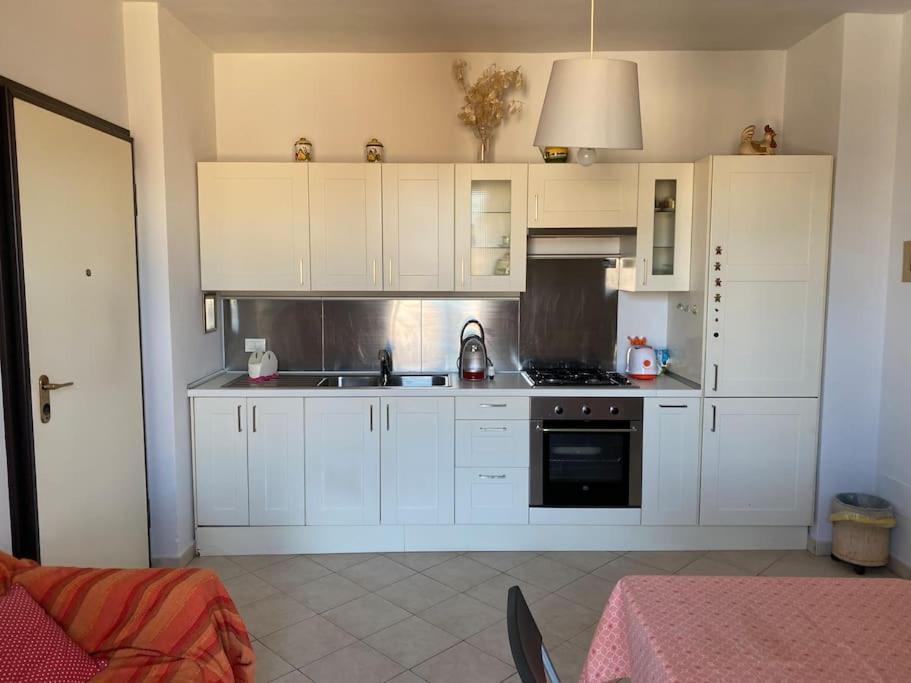 Bright Apt With Views And Terrace Floransa Dış mekan fotoğraf