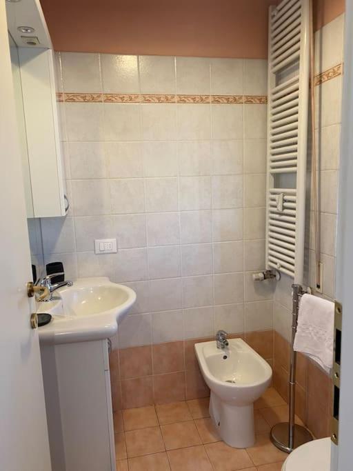 Bright Apt With Views And Terrace Floransa Dış mekan fotoğraf