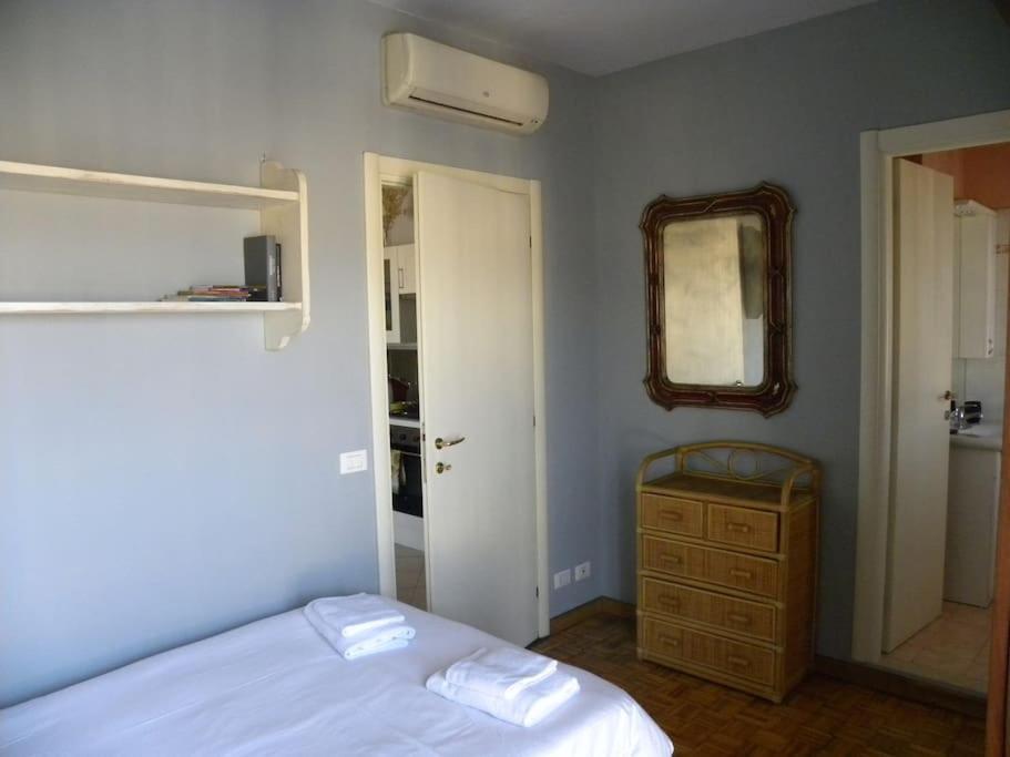 Bright Apt With Views And Terrace Floransa Dış mekan fotoğraf